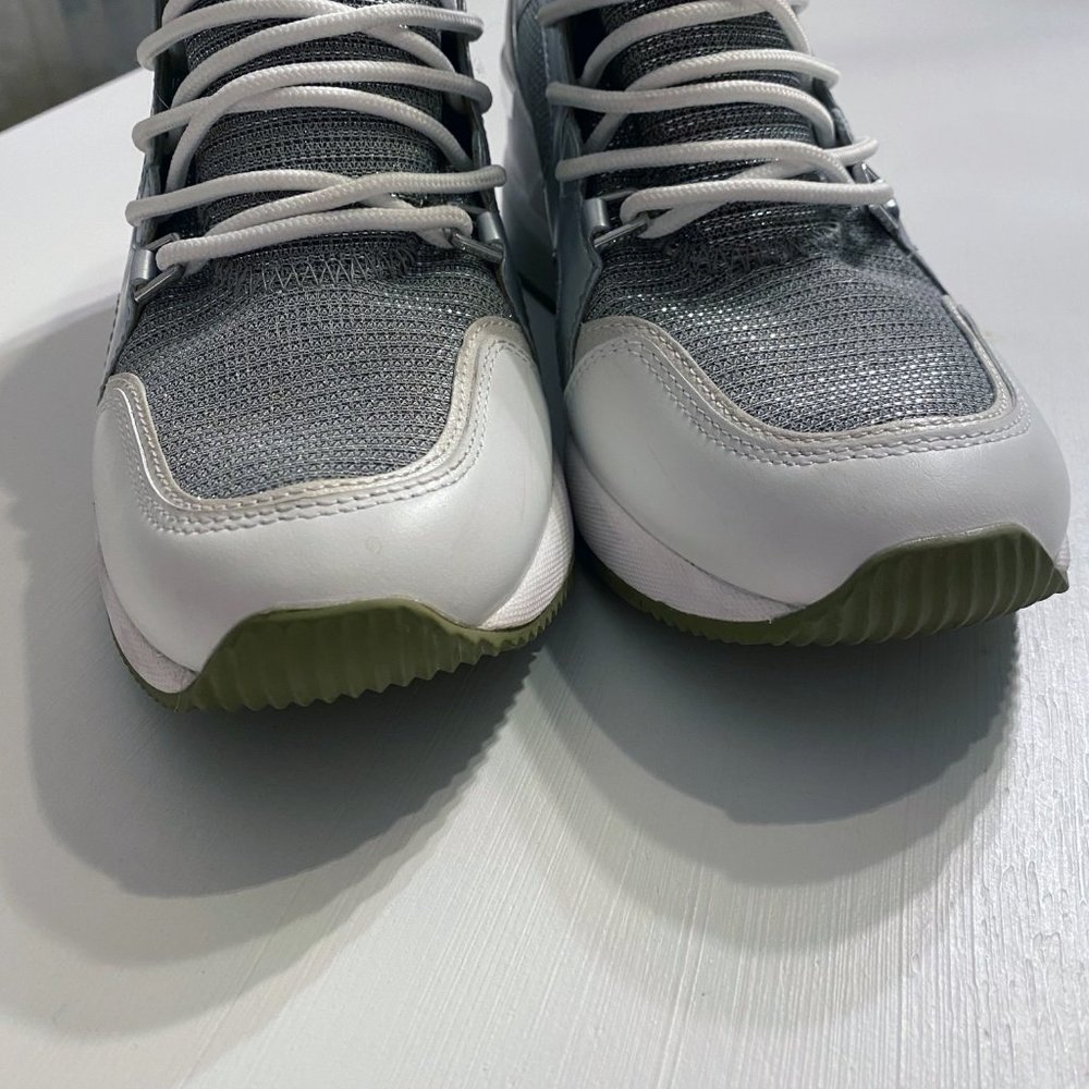 Michael Kors Liv Trainer Women's White Silver Glitter Mesh Leather Sneaker 8.5 M - Picture 4 of 8